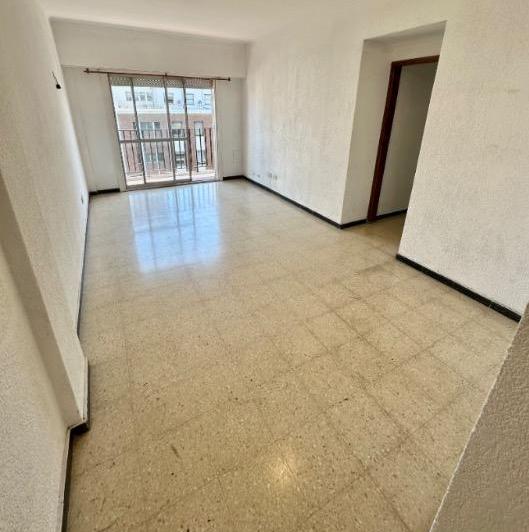 Departamento · 75m² · 4 Ambientes · 1 Cochera