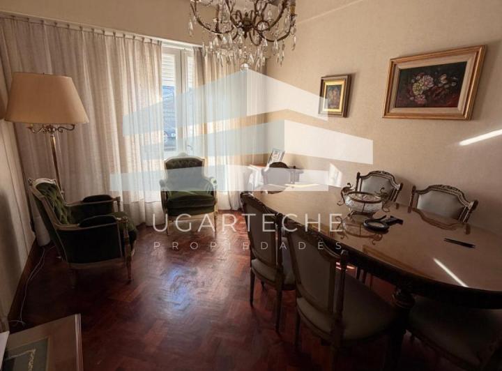 Departamento · 135m² · 6 Ambientes · 1 Cochera