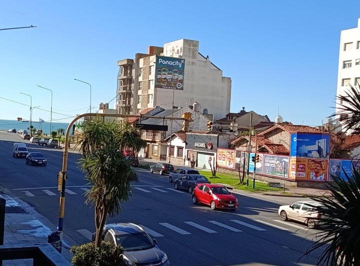 Departamento · 80m² · 3 Ambientes · 1 Cochera
