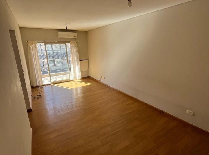 Departamento · 77m² · 3 Ambientes · 1 Cochera