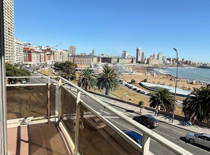 Departamento · 105m² · 4 Ambientes · 1 Cochera