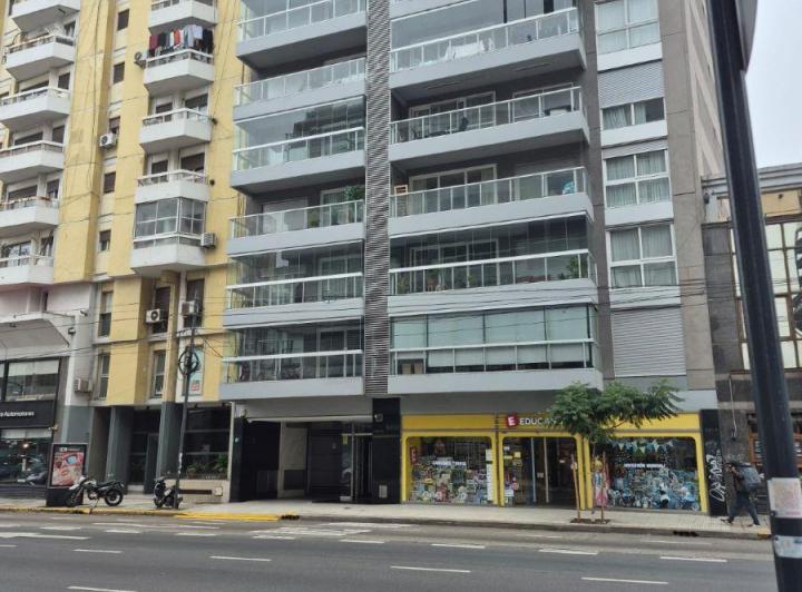 Departamento · 100m² · 3 Ambientes · 1 Cochera