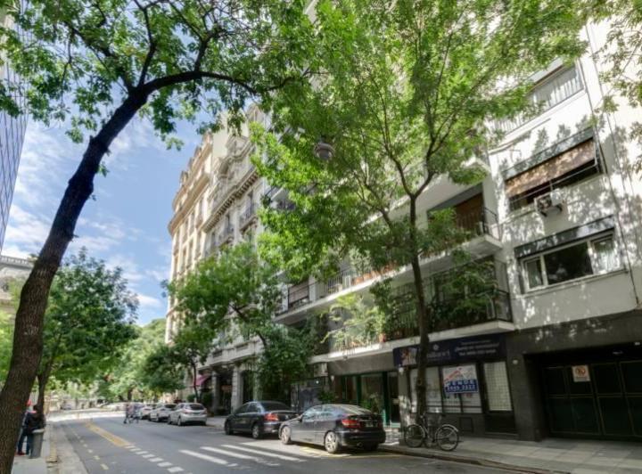 Departamento · 190m² · 6 Ambientes · 1 Cochera