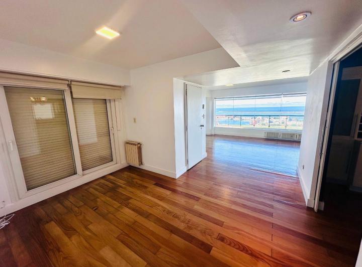 Departamento · 145m² · 4 Ambientes · 2 Cocheras