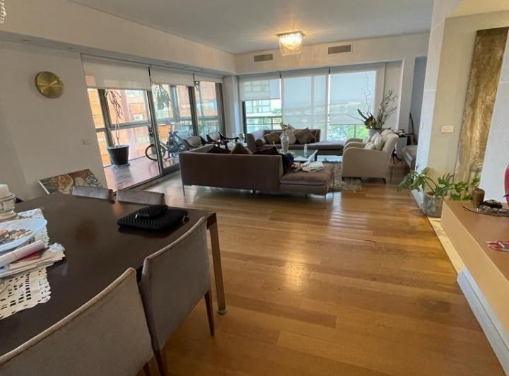 Departamento · 198m² · 4 Ambientes
