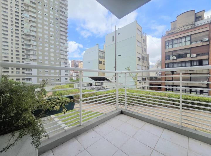 Departamento · 90m² · 4 Ambientes · 1 Cochera