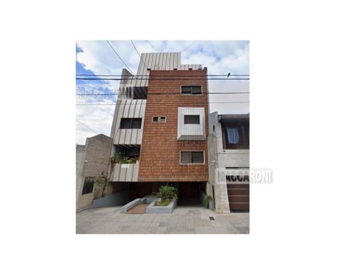 Departamento · 190m² · 4 Ambientes · 2 Cocheras