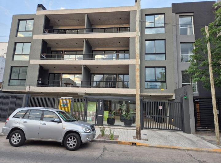 Departamento · 84m² · 3 Ambientes · 1 Cochera