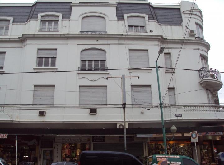 Departamento · 80m² · 4 Ambientes
