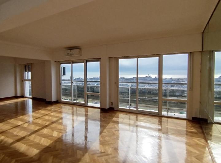 Departamento · 147m² · 4 Ambientes · 2 Cocheras