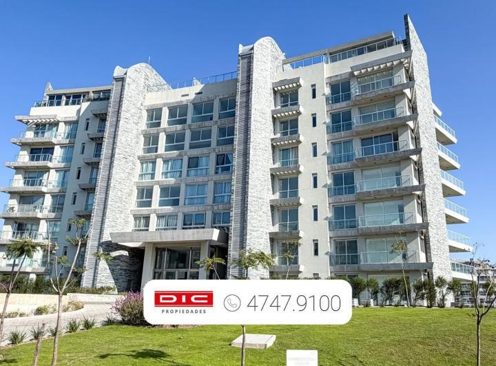 Departamento · 180m² · 4 Ambientes · 2 Cocheras