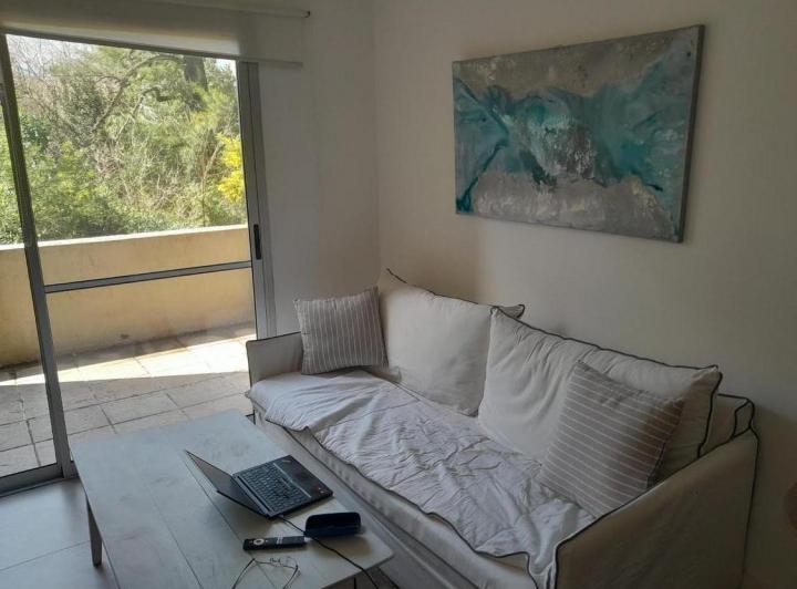 Departamento · 77m² · 3 Ambientes · 1 Cochera