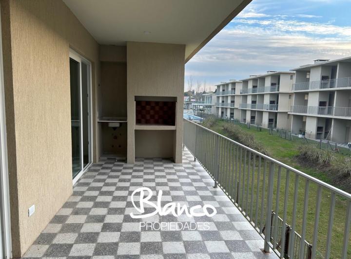 Departamento · 83m² · 3 Ambientes · 1 Cochera