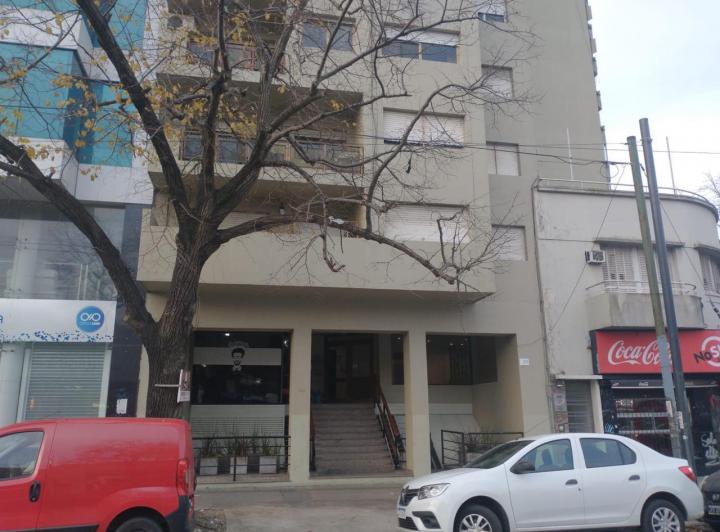 Departamento · 76m² · 5 Ambientes