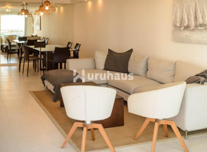 Departamento · 125m² · 4 Ambientes · 1 Cochera