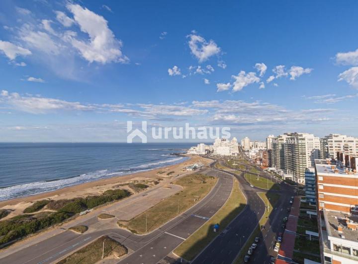 Departamento · 110m² · 3 Ambientes · 1 Cochera