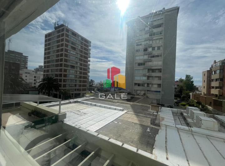 Departamento · 4 Ambientes · 1 Cochera