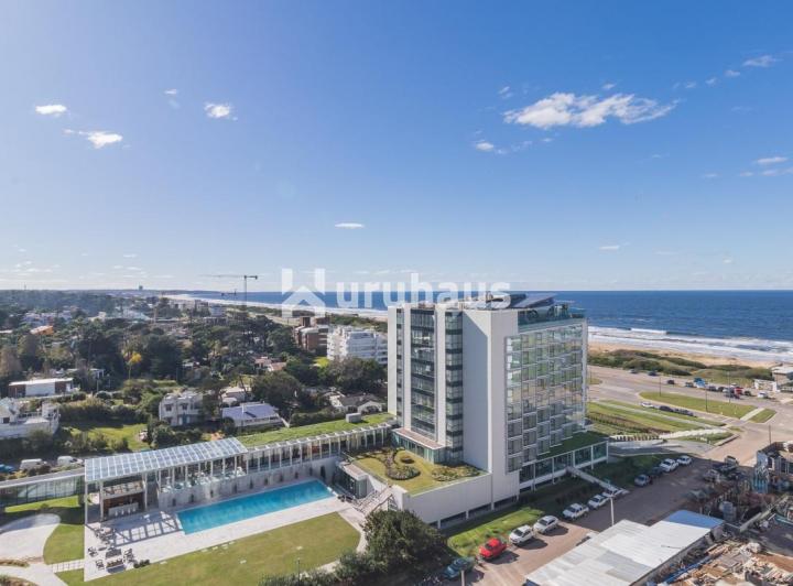 Departamento · 131m² · 4 Ambientes · 1 Cochera