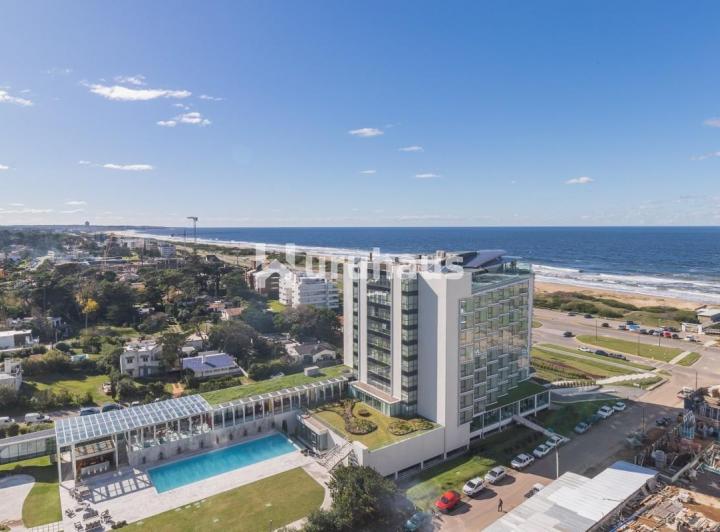 Departamento · 131m² · 4 Ambientes · 1 Cochera