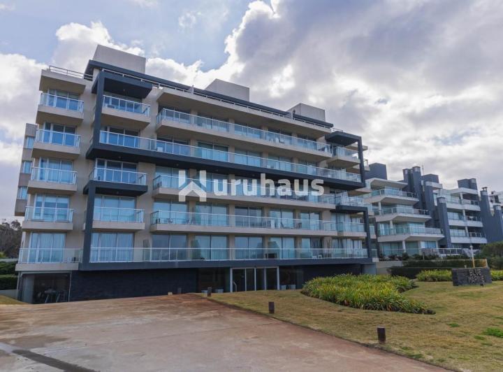 Departamento · 100m² · 4 Ambientes · 1 Cochera