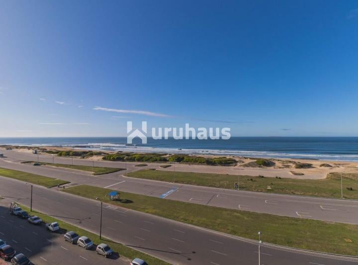 Departamento · 75m² · 3 Ambientes · 1 Cochera