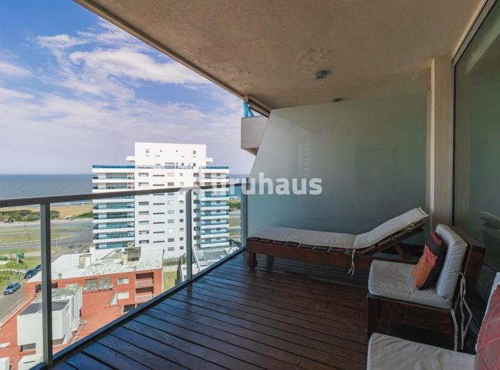 Departamento · 140m² · 4 Ambientes · 1 Cochera