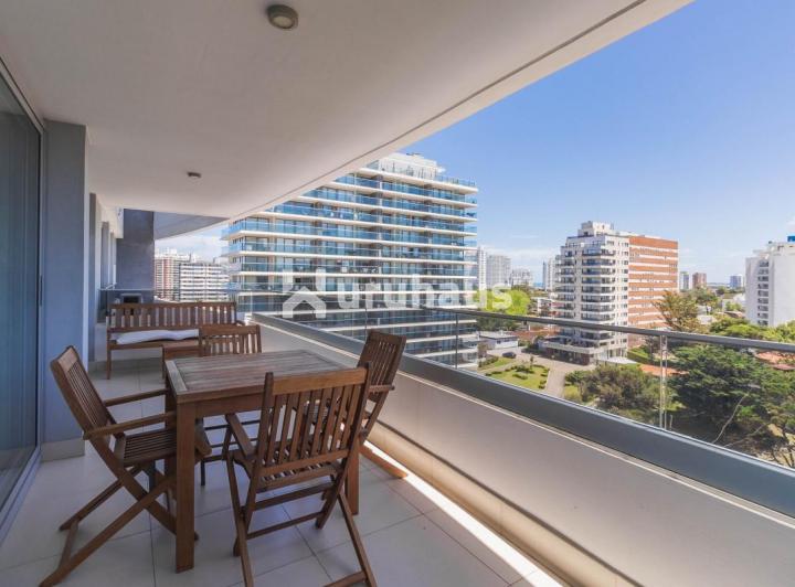 Departamento · 100m² · 4 Ambientes · 1 Cochera