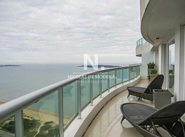 Departamento · 488m² · 5 Ambientes · 1 Cochera