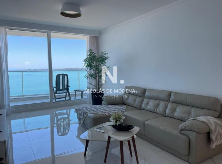 Departamento · 4 Ambientes · 1 Cochera