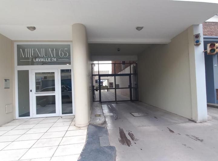 Departamento · 90m² · 5 Ambientes · 1 Cochera