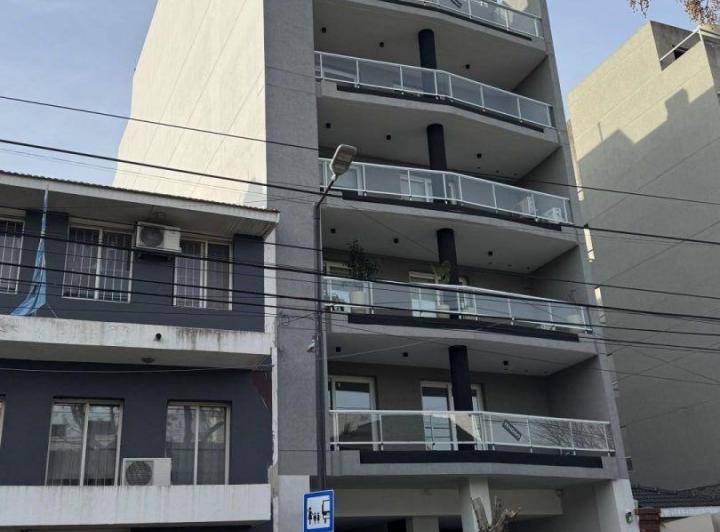 Departamento · 77m² · 3 Ambientes · 1 Cochera