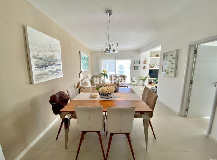 Departamento · 90m² · 4 Ambientes · 1 Cochera