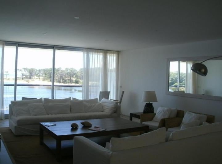 Departamento · 277m² · 5 Ambientes · 1 Cochera