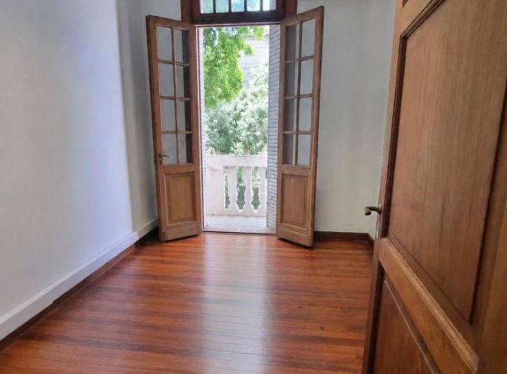 Departamento · 80m² · 5 Ambientes