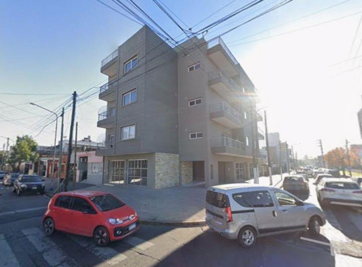 Departamento · 65m² · 3 Ambientes · 1 Cochera