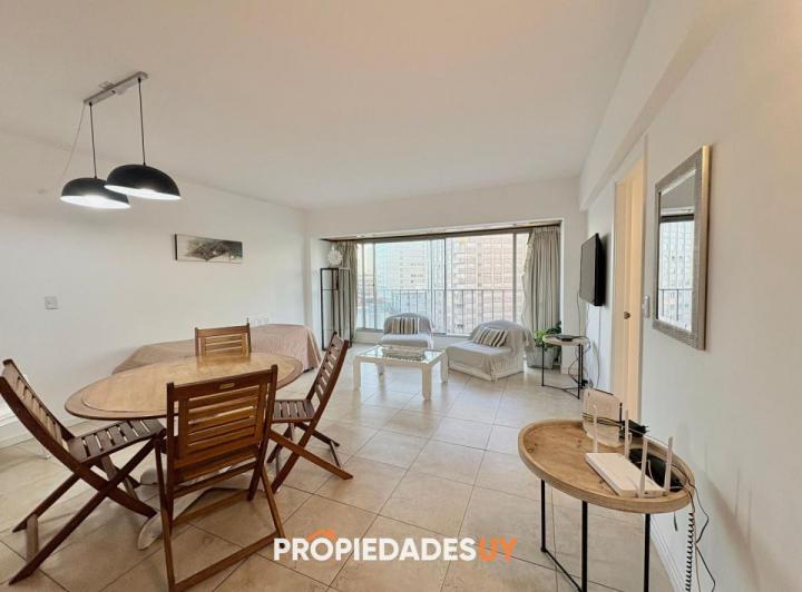 Departamento · 60m² · 3 Ambientes · 1 Cochera