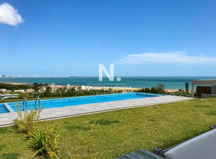 Departamento · 1m² · 4 Ambientes · 1 Cochera