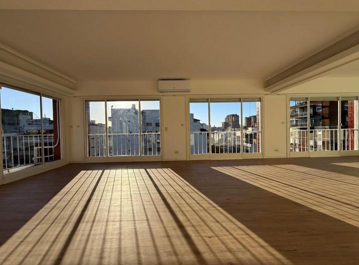 Departamento · 140m² · 5 Ambientes