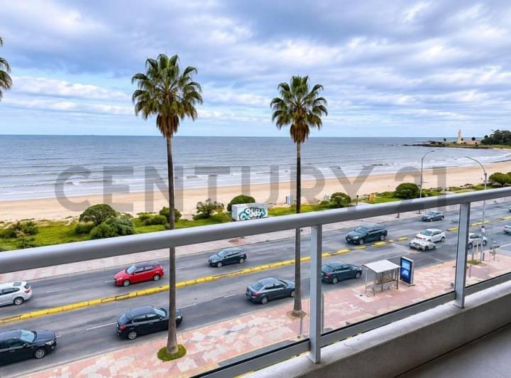 Departamento · 117m² · 10 Ambientes · 1 Cochera