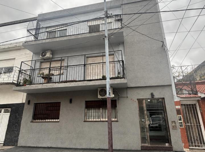 Departamento · 2m² · 3 Ambientes