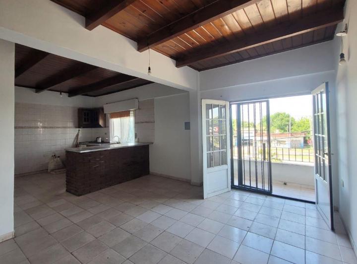 Departamento · 80m² · 4 Ambientes · 1 Cochera