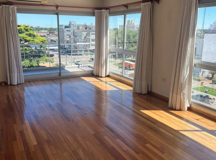 Departamento · 4 Ambientes · 1 Cochera