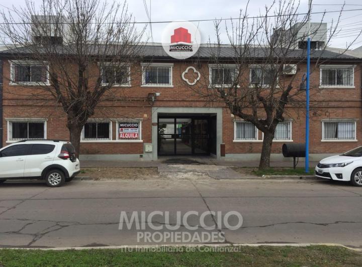 Departamento · 40m² · 3 Ambientes · 1 Cochera