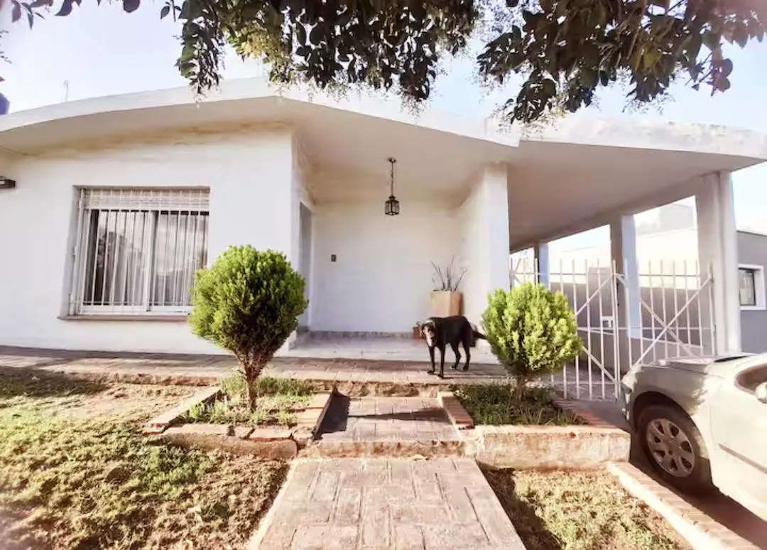 Oportunidad! Casa en Villa Pque.Siquiman!