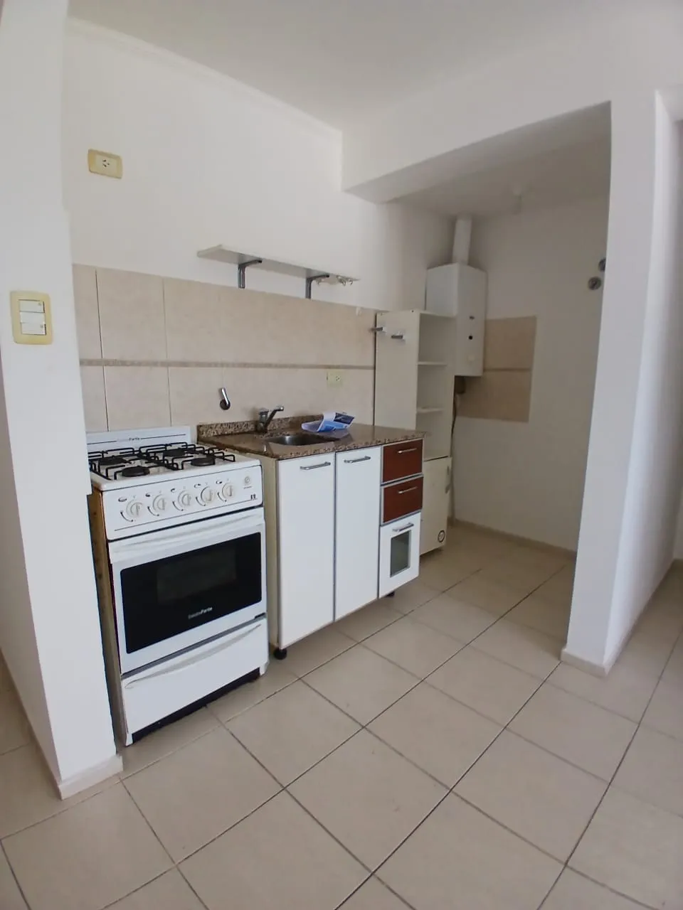 ALQUILO Departamento con cochera - complejo VILLASOL