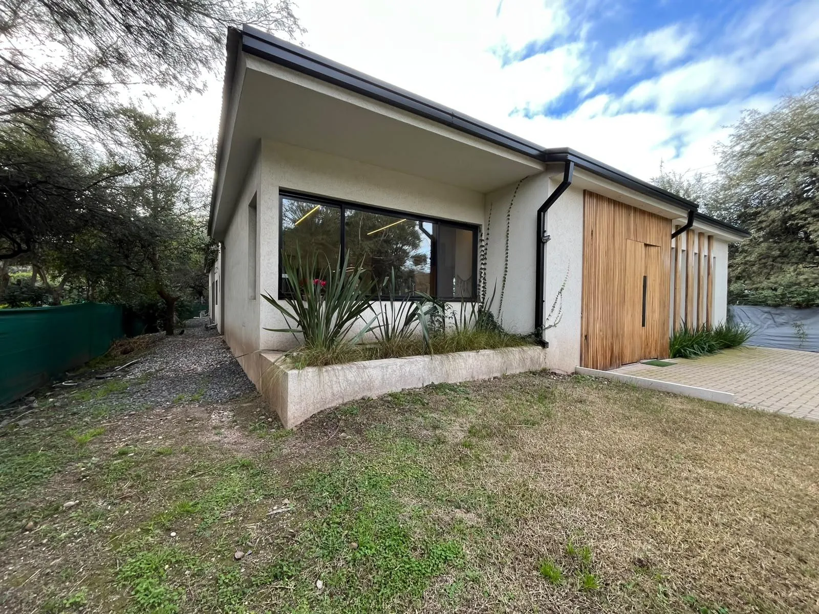 ¡VENTA! Casa en La Pankana - 4 dormitorios ¡Toda en una sola planta!
