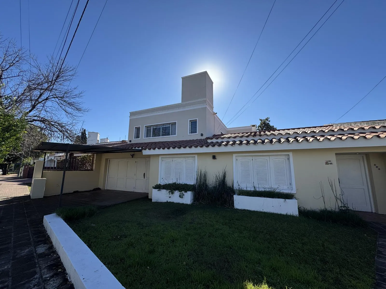 ¡Venta! Casa en Cerro De Las Rosas - 5 dormitorios ¡Con Escritura!