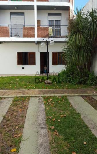 Departamento · 2 Dormitorios · 1 Cochera