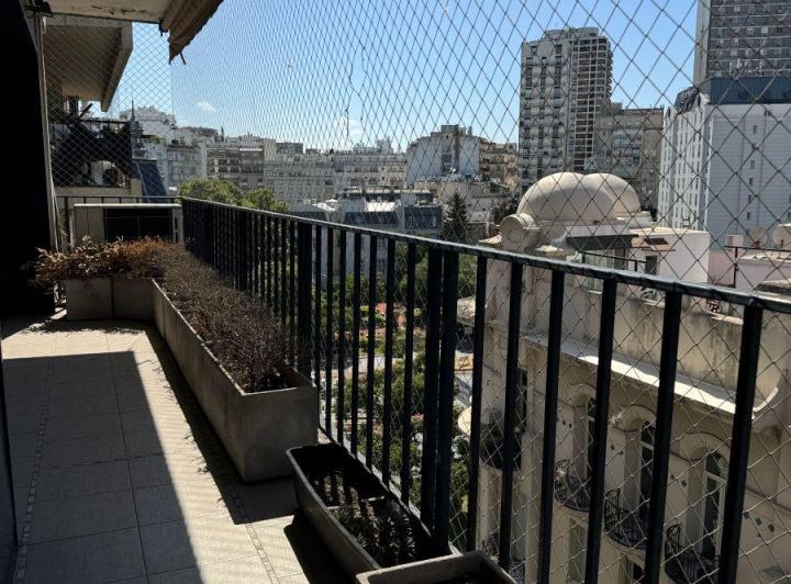 Departamento · 215m² · 6 Ambientes · 1 Cochera