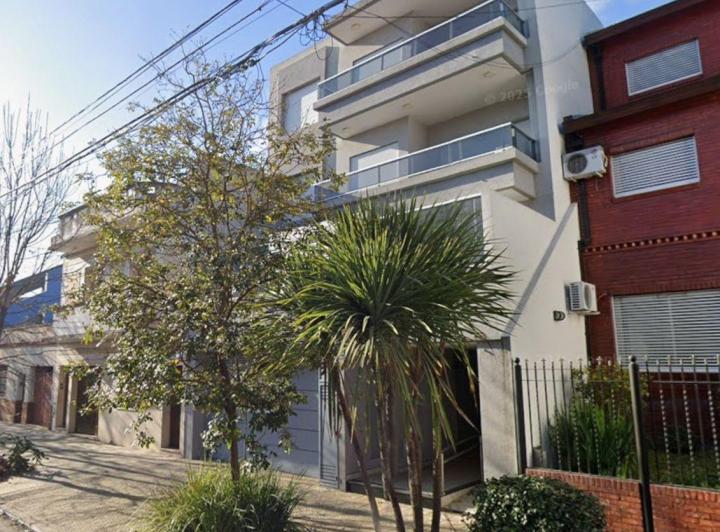 Departamento · 105m² · 4 Ambientes · 1 Cochera